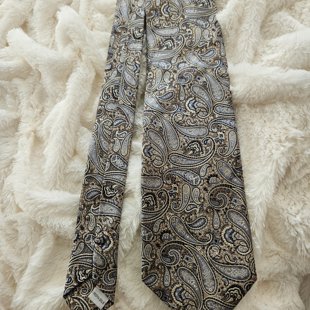 BURMA BIBAS TIE 👔 ♥️ 🇲🇲